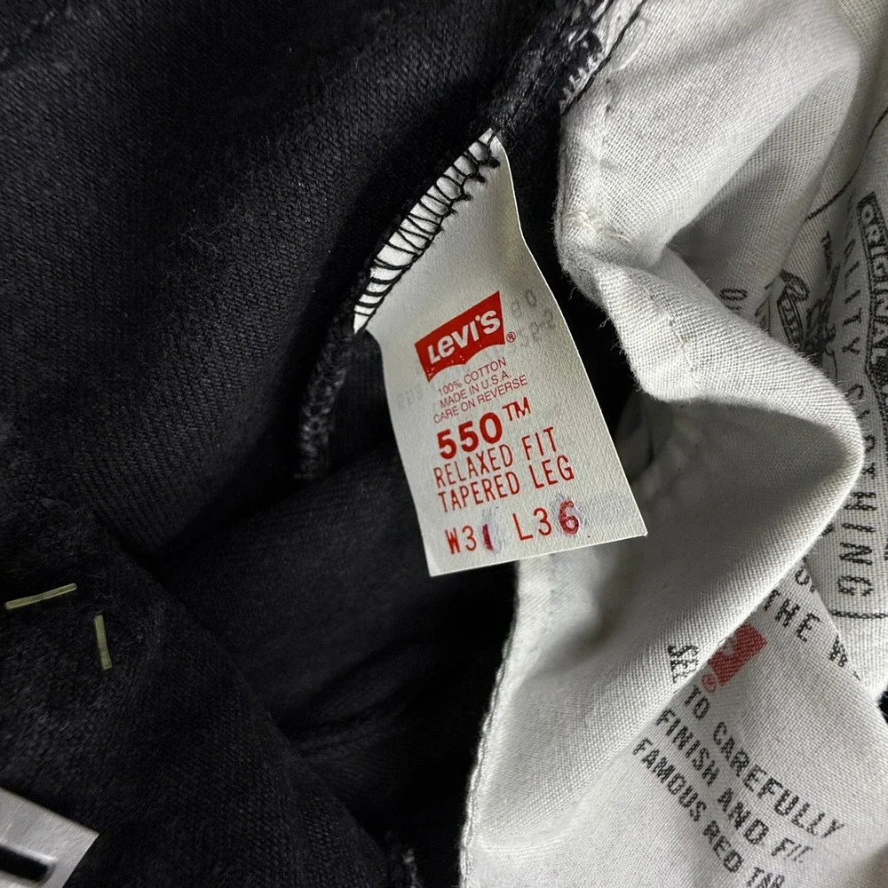 Levis 550 Relaxed Fit Tapered Leg Jeans Mens 31x36 Black Denim USA NOS